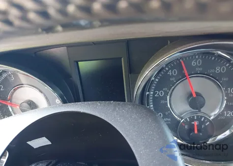 2016 Chrysler Town & Country Touring-L Anniversary Edition z USA, uszkodzony, nr VIN 2C4RC1CG5GR104674